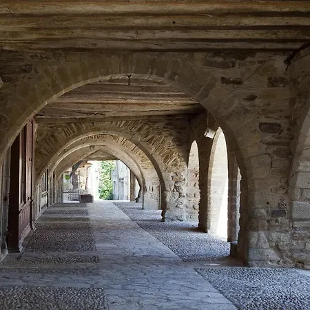 Logis Hotel-restaurant Le Commerce 3* Rieupeyroux (Aveyron)