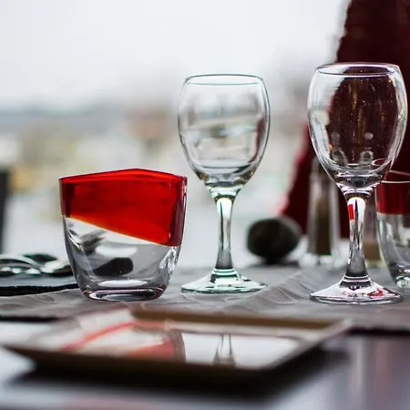 Logis Hotel-restaurant Le Commerce 3*