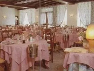 Logis Hotel-restaurant Le Commerce 3* Rieupeyroux (Aveyron)